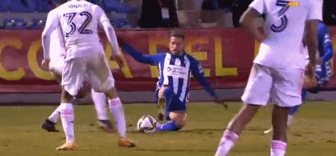 CBA：浙江男篮强势取胜 稳居积分榜前列