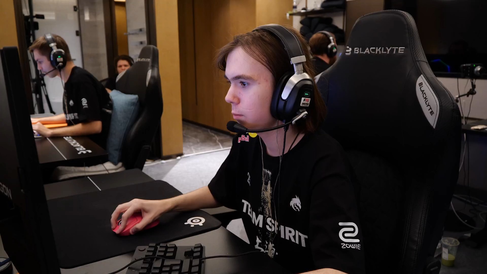 不断优化挥 不断优化挥